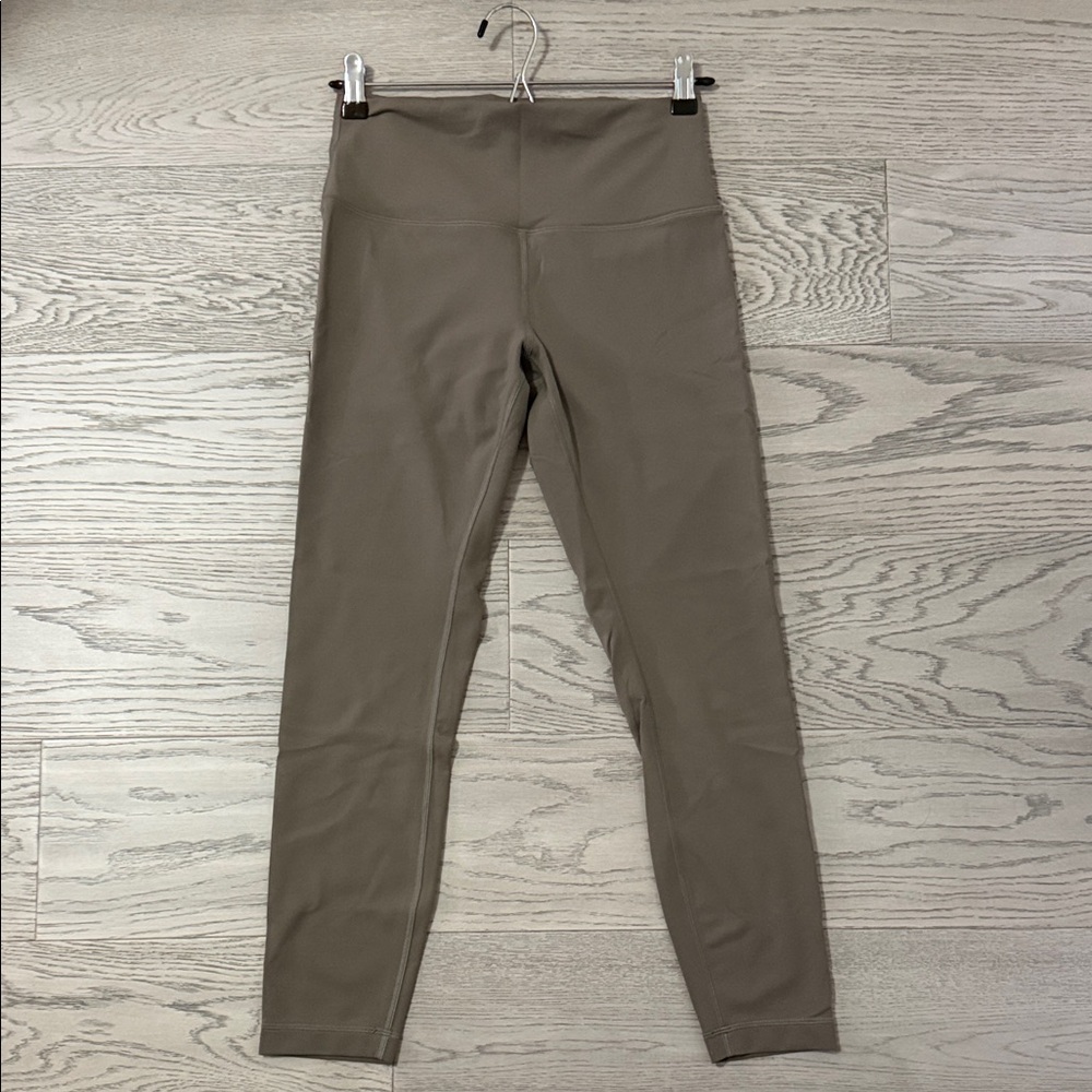 Lululemon Nomad Wunder Train High-Rise Tight 25”